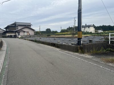 住宅用地（売地）いなべ市北勢町麻生田 住宅用地 公簿115.85坪 要農地法手続 角地