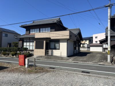 住宅用地（売地）員弁町上笠田 公簿395.79坪 更地渡し 楚原駅徒歩6分 広々お土地